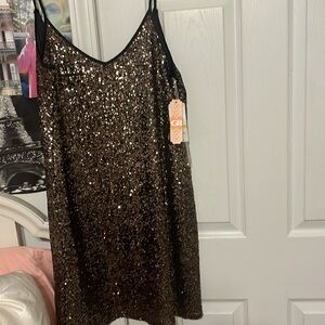 GB NEW sparkly dress